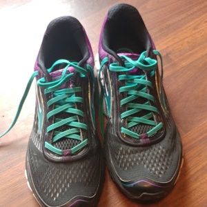 Brooks Ghost 9 Running Shoe